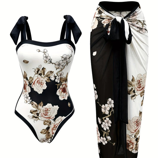 A Two-Piece Set of Printed Women with a Sense of Design